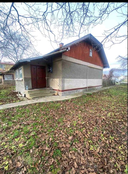 Продам будинок біля Стрия