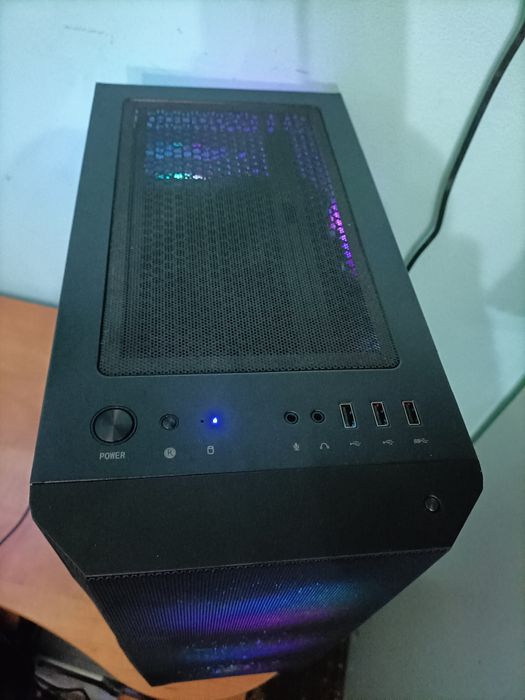 TORRE MSI completo GAMIING #