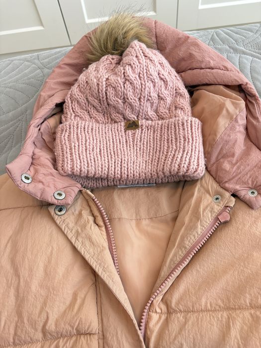 Pikowany płaszcz z kapturem Reserved r. 146 cm (10 lat)