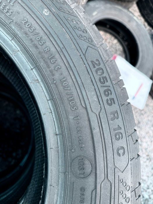 205 65 16 C Continental Vancontact 200 95% Шини Літо