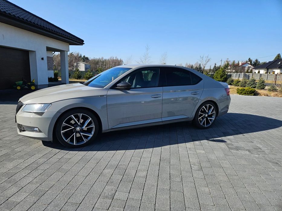 Škoda Superb