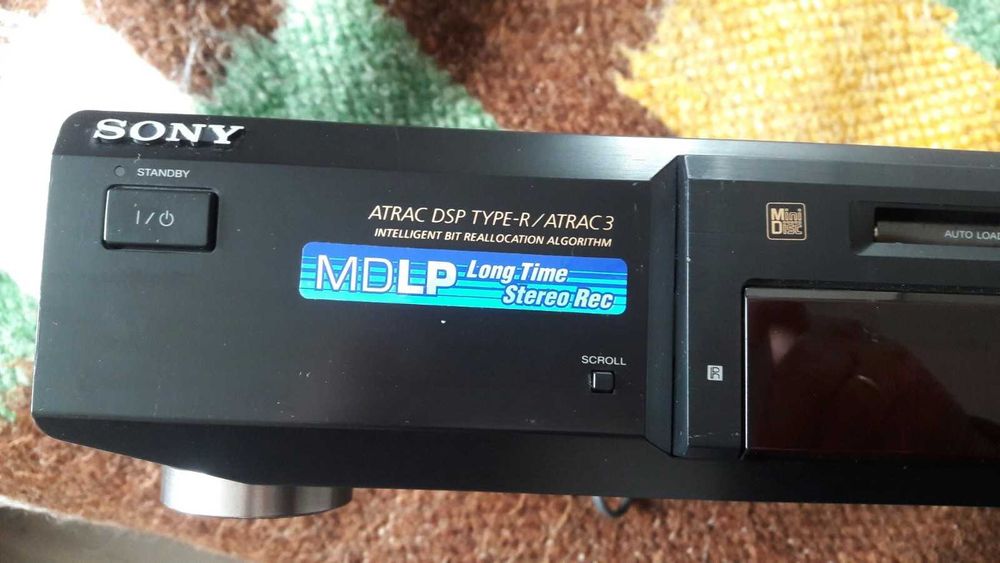 мини дисковая дека Sony-MDS 440\330 с пультом\наработка 181час!
