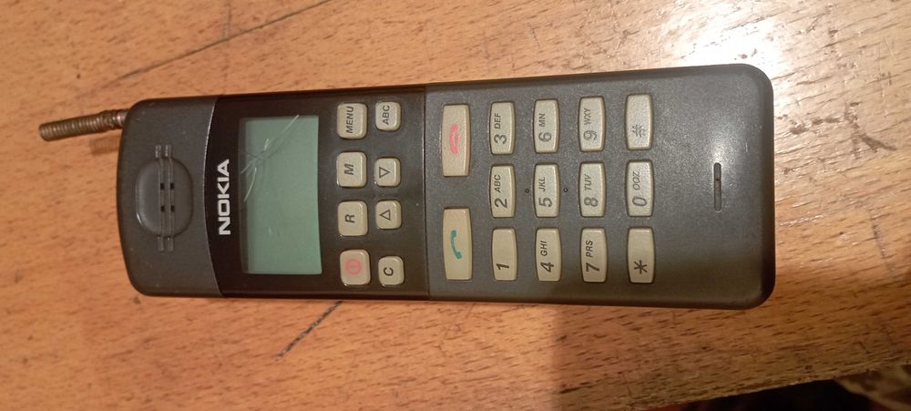 Продам ретро телефон