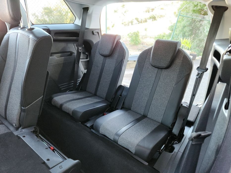 Peugeot 5008 1.6 HDI Auto Nacional  179 MIL KMS