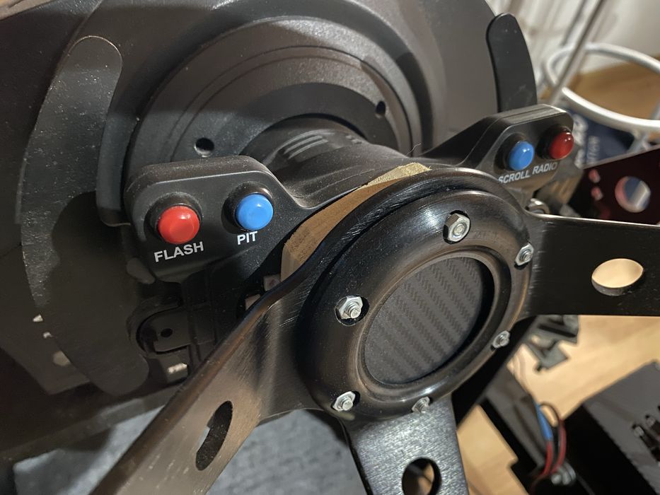 Simulador Thrustmaster T300