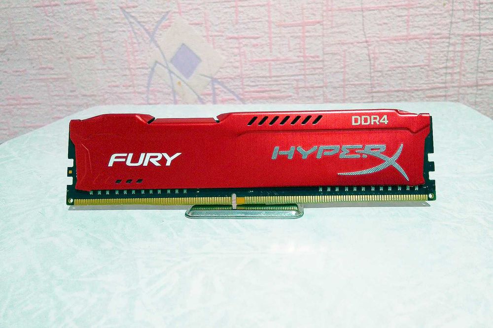 Оперативная память (ОЗУ) RAM Kingston HyperX Fury Red DDR4 8GB 2400MHz