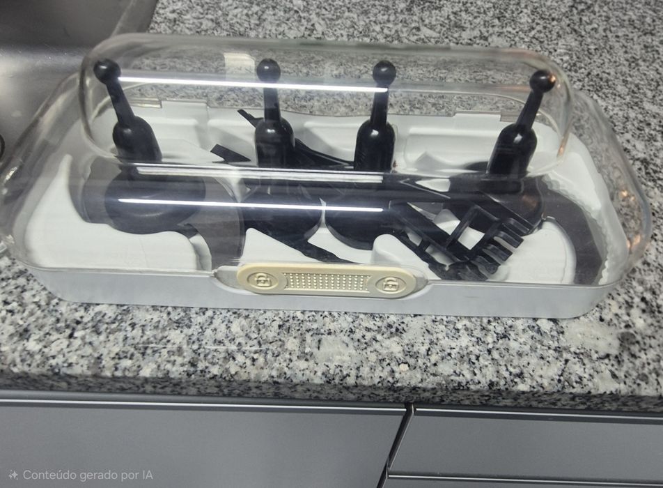 Robôs de Cozinha( Cuissine ) MOULINEX Companion XL como Novo e sem Riscos.