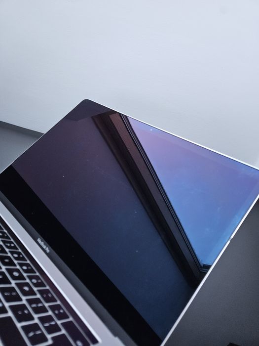 MAC BOOK Apple Pro 15