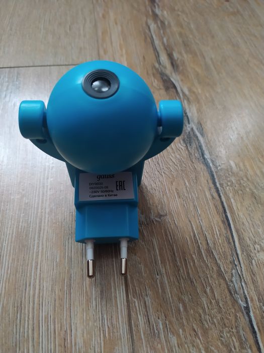 Ночник розетка с датчиком освещения Gauss Mood LED 0,5 Вт синий DIY003