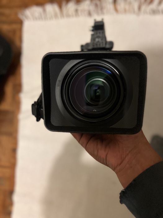 Kit Sony DXC-D30 com a lente Canon J21x7.8B