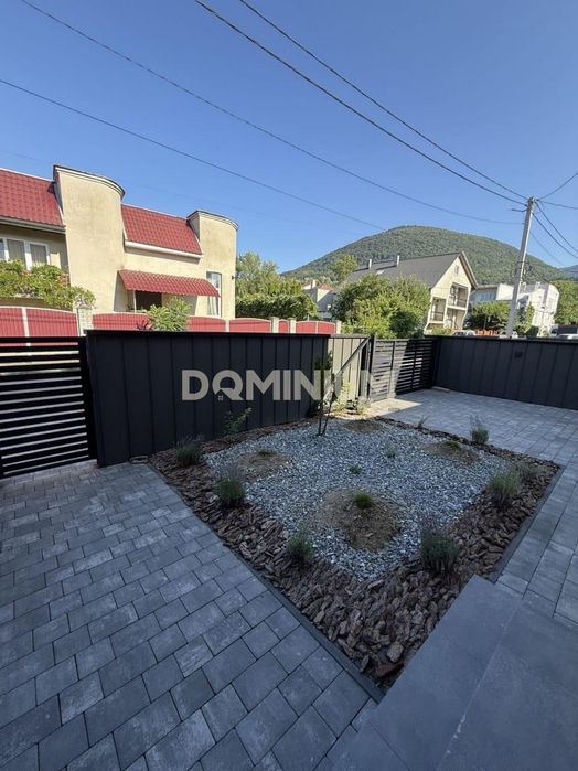 Продаж затишного будинку в м.Тячів