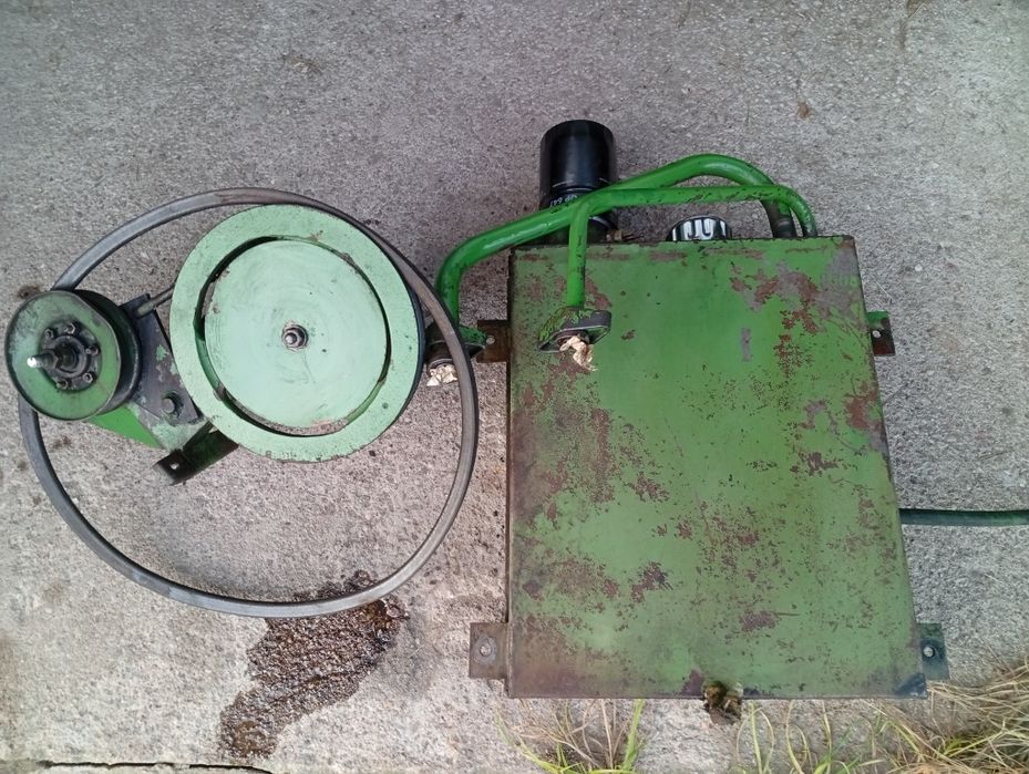 Pompa hydrauliczna John Deere 965,975,985,1065,1072,1075,1085