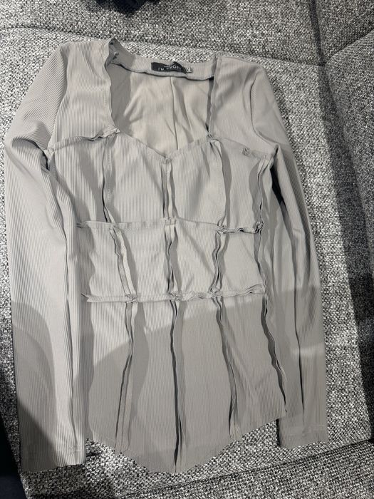 Продам профессионалтную одежду для бьюти мастеров