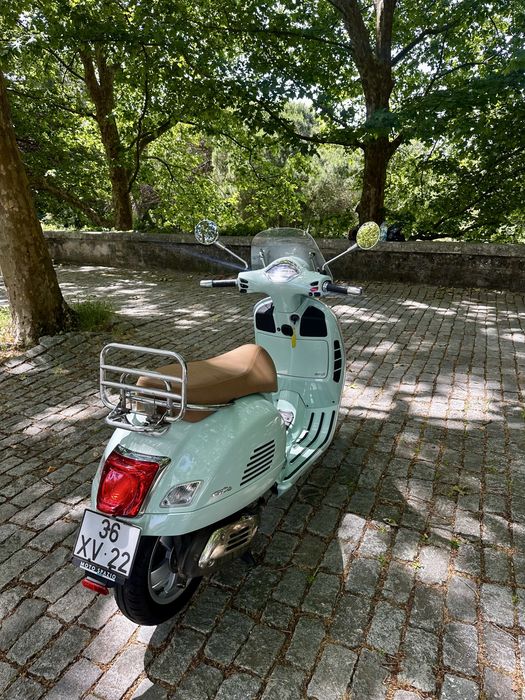 Vespa GTS 300