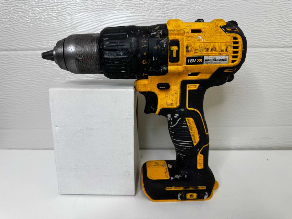 Wkrętarka Dewalt 18V DCD778 z udarem wiertarka