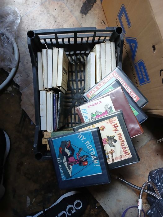 sprzedam  stary projektor z  bajkami