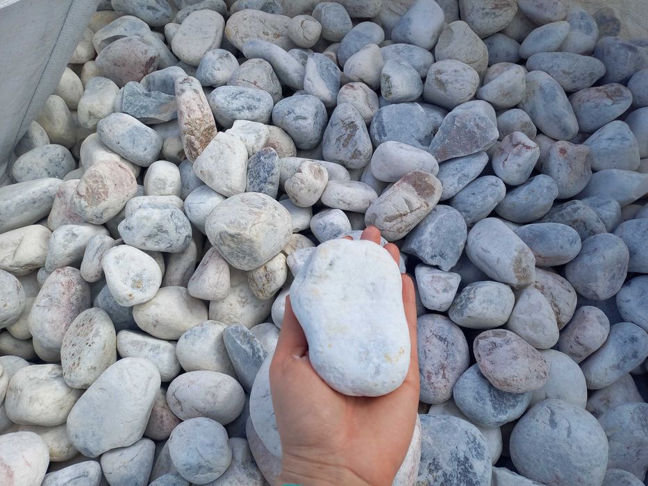 Otoczaki janowickie kamienie ozdobne białe okrągłe 1000 kg z dostawą