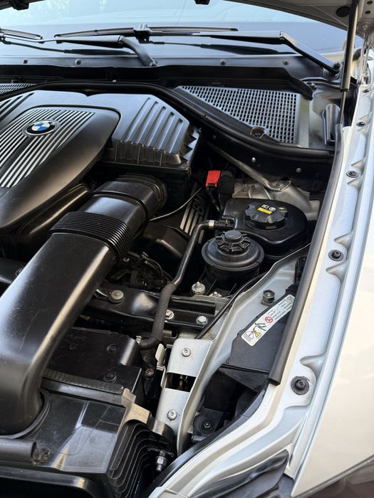 BMW X5 e70 2007 4.8
