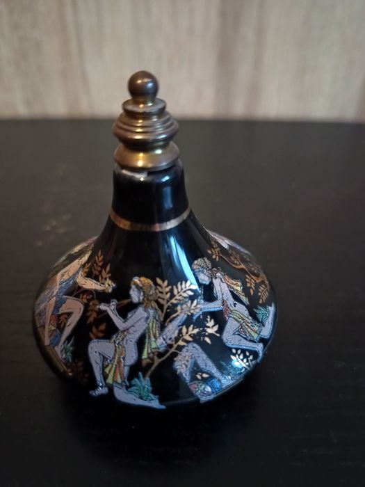 Buteleczka na perfumy dla