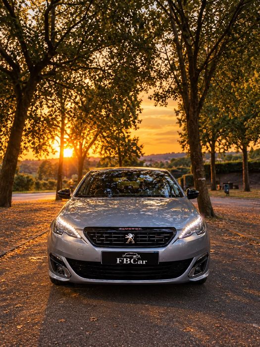 Peugeot 308 GT Line — photo 2