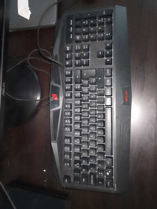 Monitor/pc/teclado/mouse