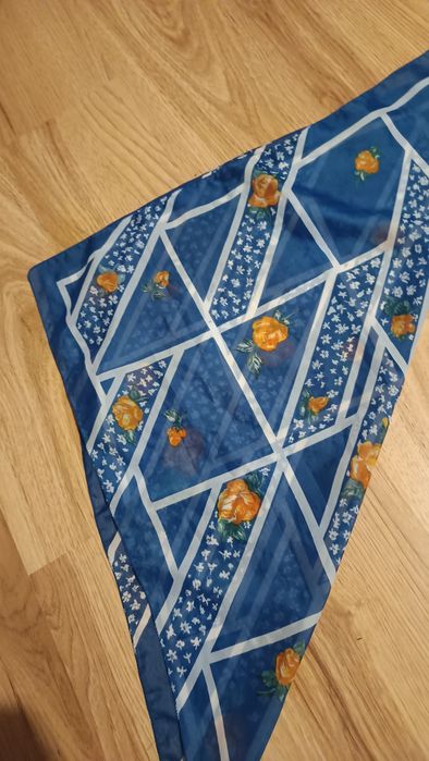 Apaszka chusta wielofunkcyjna