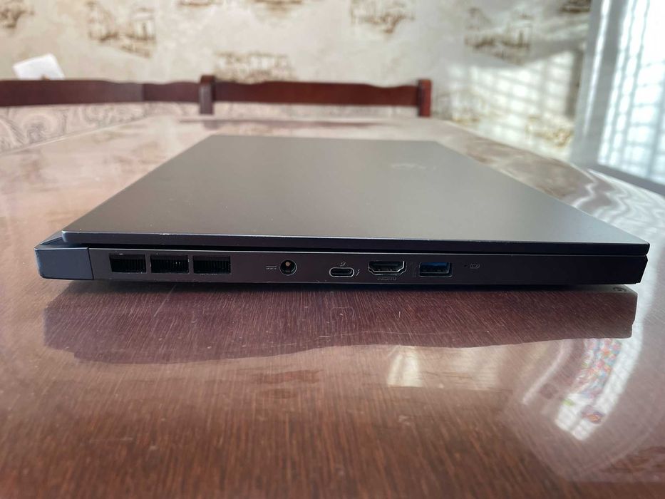 Ноутбук 15 FHD Touch MSI Creator 15 A10SET (i7-10750H/16GB/SSD 512GB/RTX 2060)