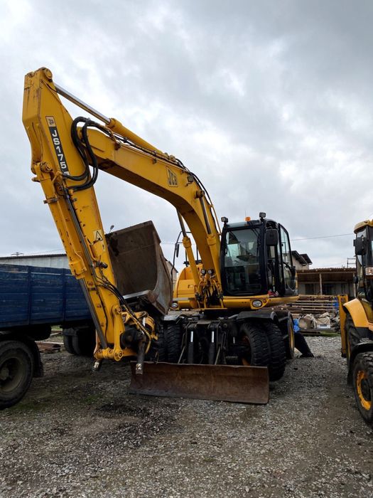 Услуги | аренда экскаватора полноповоротного JCB JS 145w/175w/210w