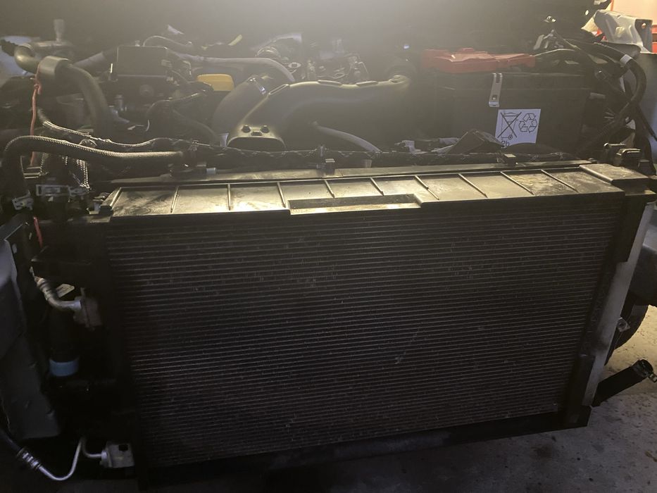 Renault Express 1.5. Chlodnice wentylator komplet chlodnic