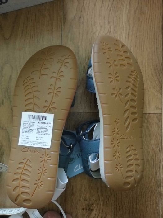 Новые кожаные босоножки/босоніжки Clarks(как Ecco) 29р-30р/19см