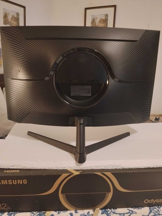 Monitor  Samsung 4k Como novo