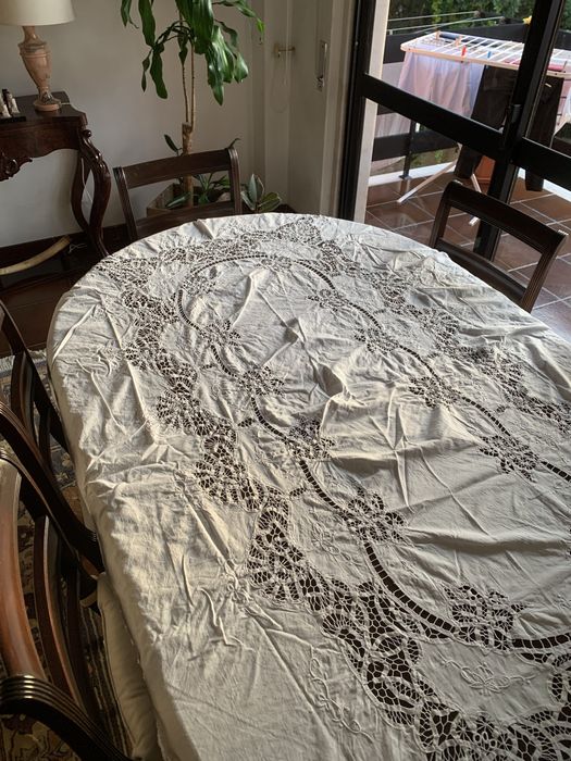 Toalha linho branco bordada