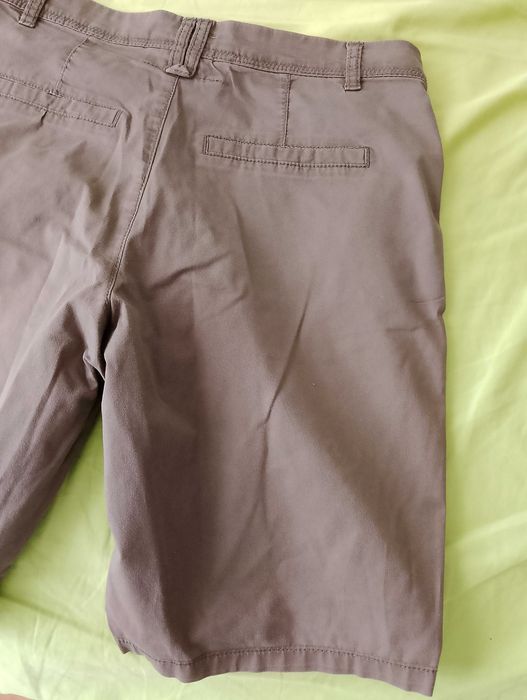 C&A. Krótkie spodenki damskie.