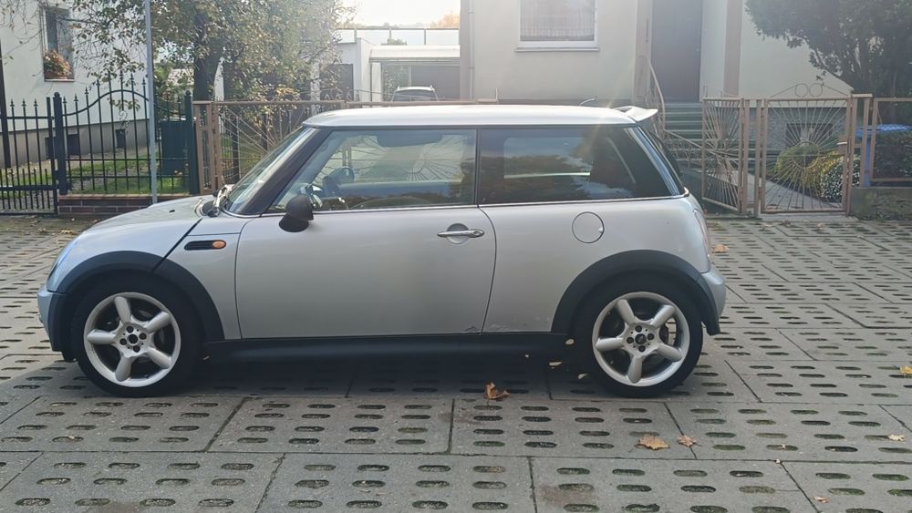 Mini Cooper One 1.4 TD 75km