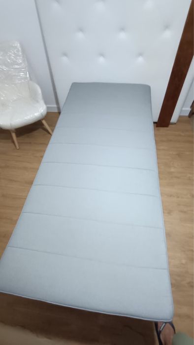 Cama solteiro IKea