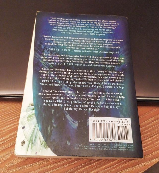 Livro 'Beyond Biocentrism'