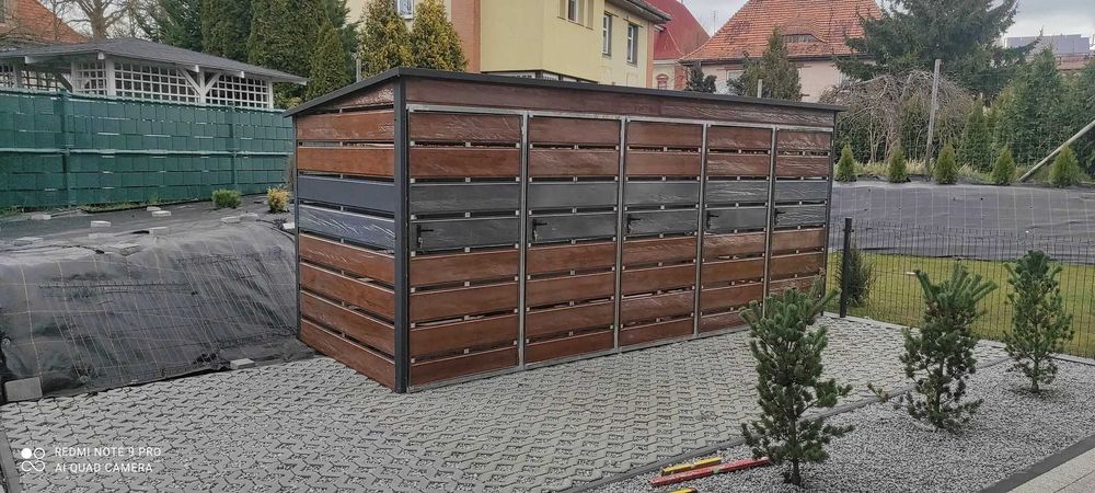 Wiata Śmietnikowa z PANELA GRAFIT