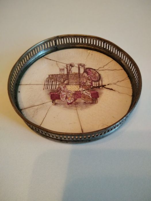 Продам поднос (подставка) Германия.