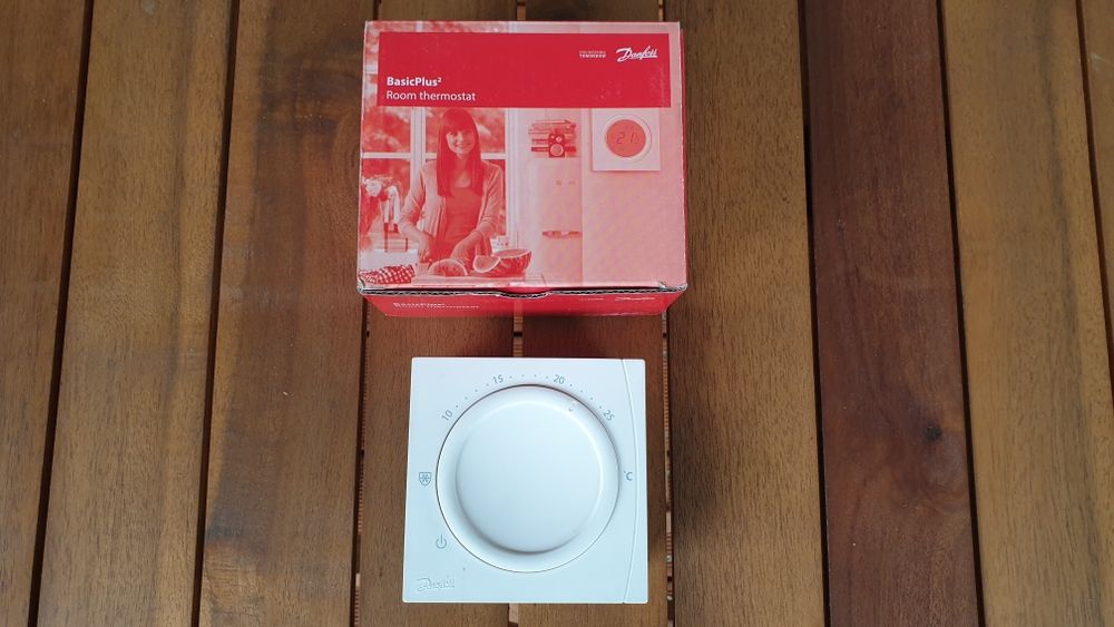 Termostat pokojowy Danfoss BasicPlus2 WT-T
