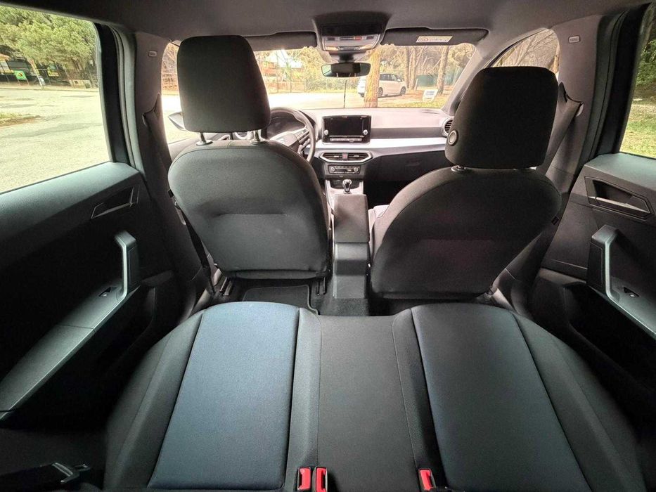 SEAT Ibiza 1.0 TSI 110cv FR — 2024 Cinzento Magnetic Tech | Interior Le Mans Azul Escuro | 16 mil km