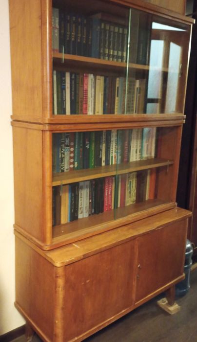 Шкаф книжый дерево Винтаж
