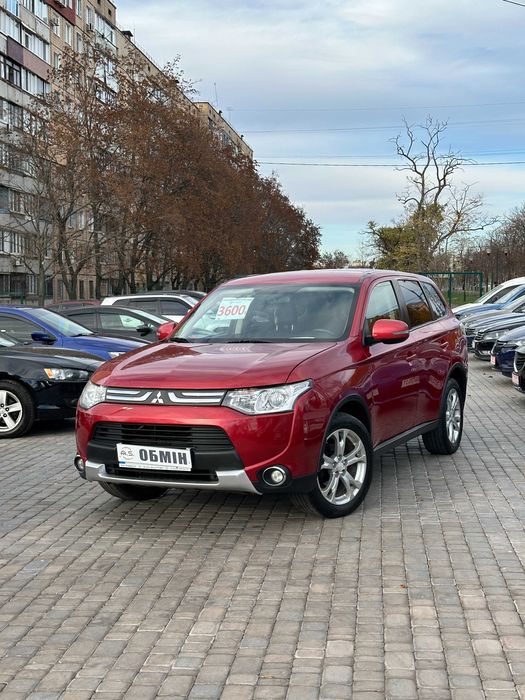 Продам Mitsubishi Outlander XL можлива розстрочка,кредит,обмін!
