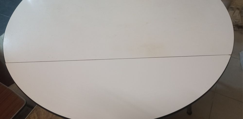 Mesa branca 2 gavetas