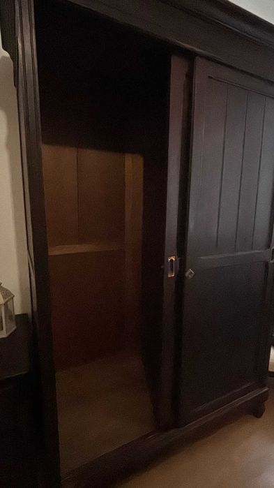 Roupeiro Arte Nova antigo clássico madeira maciça