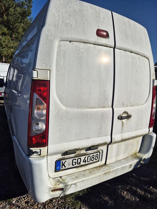 Zderzak  Citroen Jumpy na czesci