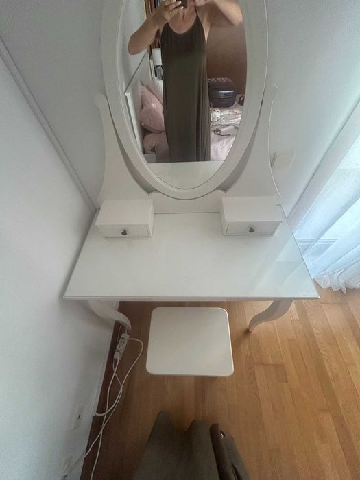 Toucador Hemnes +  Banco Rosentorp IKEA