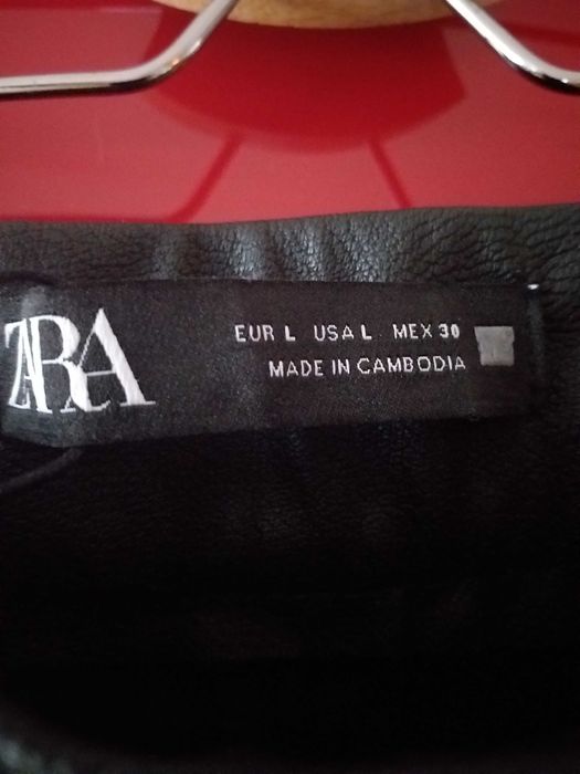 Spodnie woskowane Zara, rozm. 40