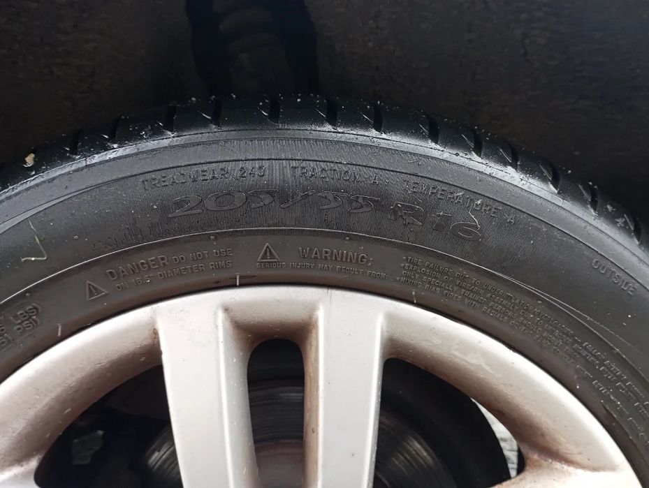 Jantes VW Golf VI 205/55 R16