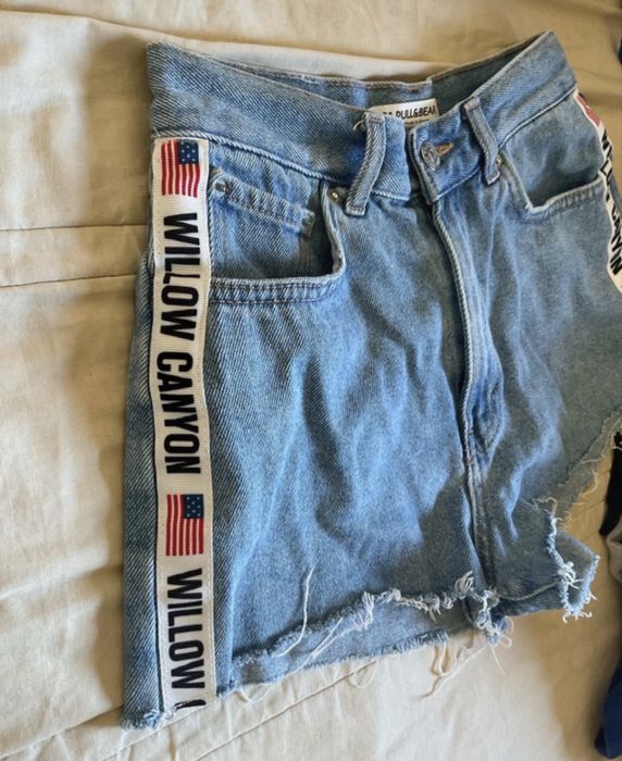 Calções PullandBear