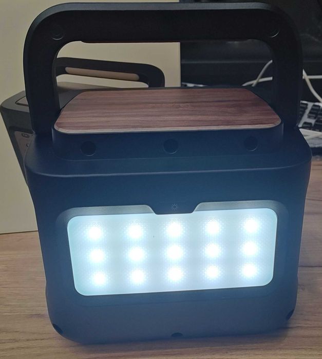Портативна зарядна станція HALO 400W (403.2 Wh) — НОВА: 9 995 грн